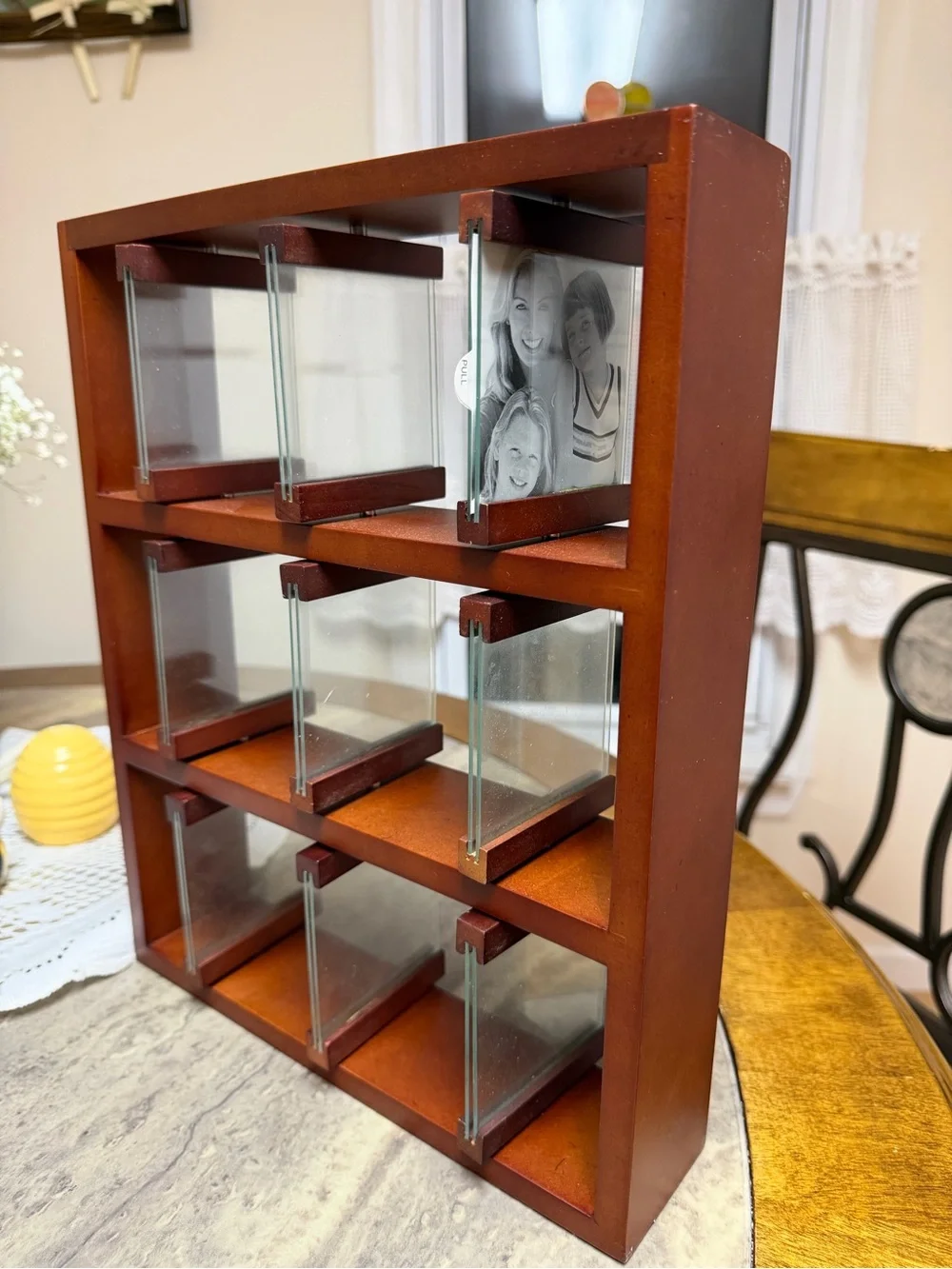 Photo Frame 9 Slots